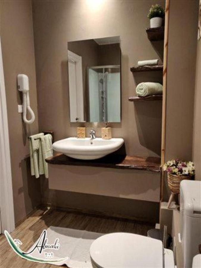 B & B Almalu Ripatransone Exteriör bild